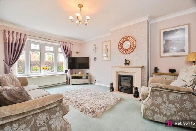 2 bed Semi-Detached Bungalow for sale Image 4