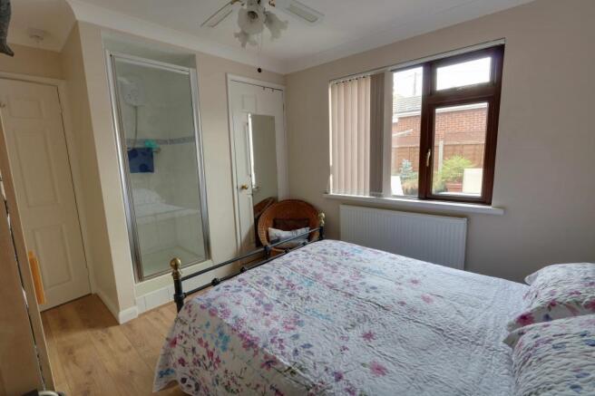 Bedroom 2 (Double)