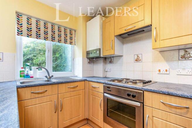 Kitchen (2)