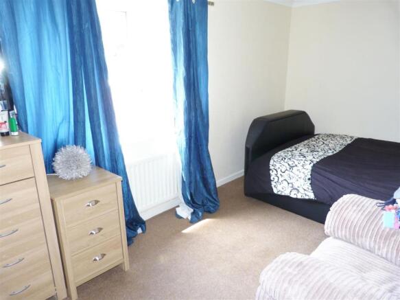 bed 1
