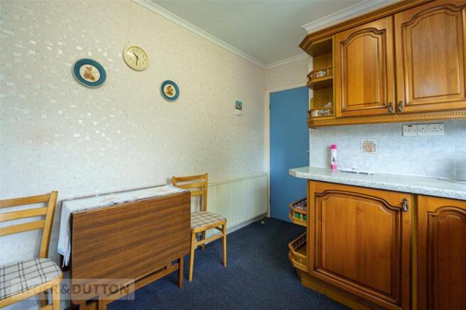 2 bed Bungalow for sale Image 7