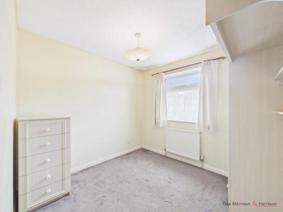 2 bed Semi-Detached Bungalow for sale Image 11