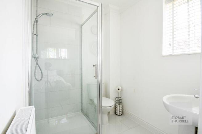 Ensuite to Bedroom 1 