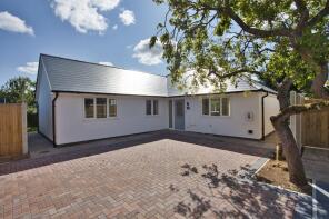 17, Bewsbury Crescent, Dover CT16 3EU