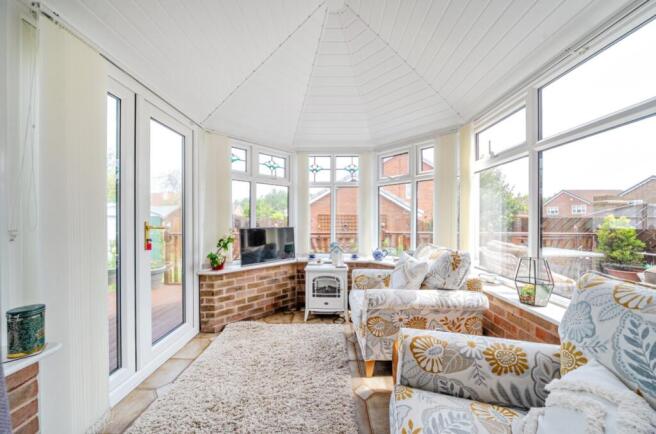 EweMove Harrogate Sun Room