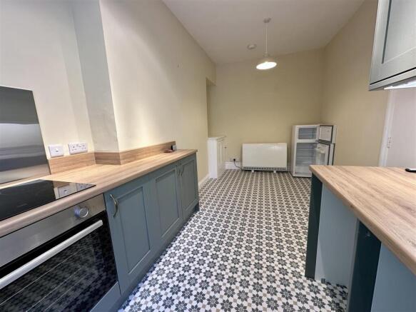 Dining-Kitchen.jpeg