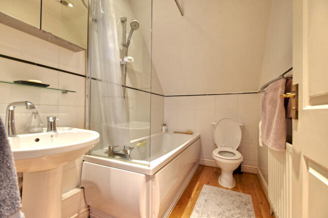 Photo 9