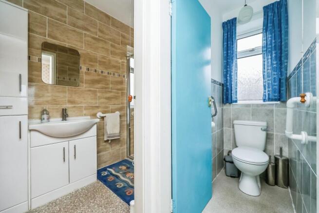 Bathroom and Wc