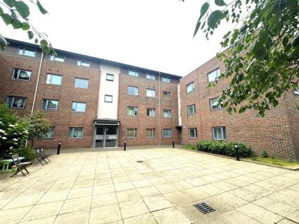 Edith Court, New Road, Bedfont