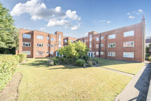 137, Earlham Court, Heigham Grove, Norwich NR2 3DL