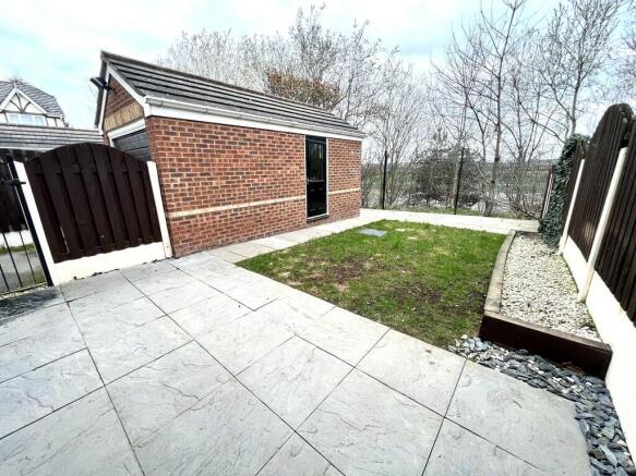 Photo 14