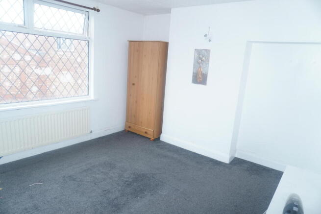 3 bed House for sale Image 10
