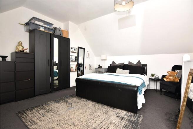 3 bed Terraced for sale Image 5
