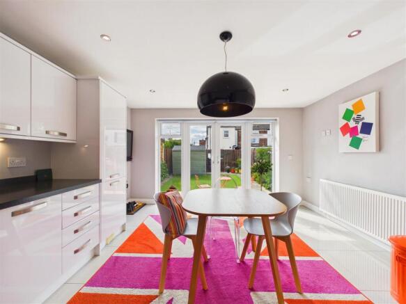 3 bed Detached for sale Image 6