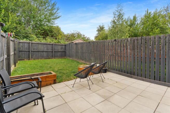 3 bed Semi-Detached for sale Image 7