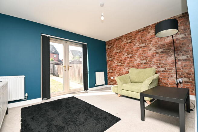 3 bed Town House for sale Image 5