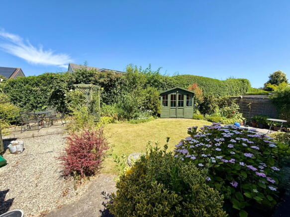 3 bed Detached Bungalow for sale Image 2