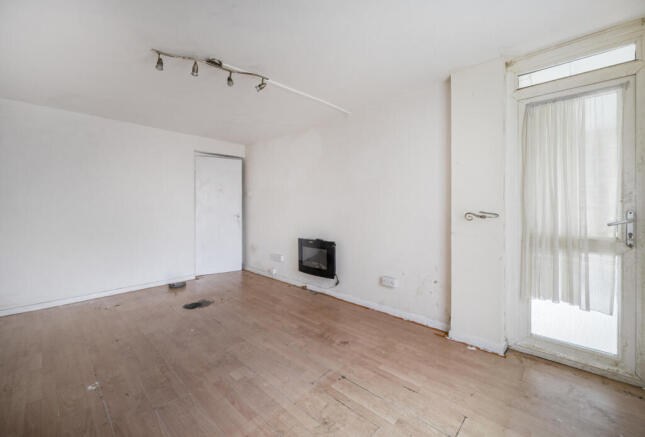 1455335-6-6a01a60...