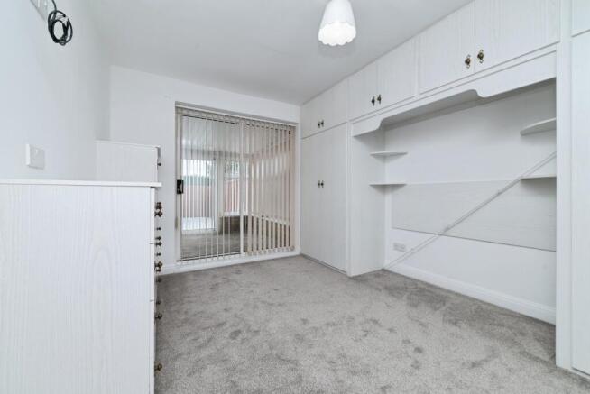 2 bed Semi-Detached Bungalow for sale Image 6