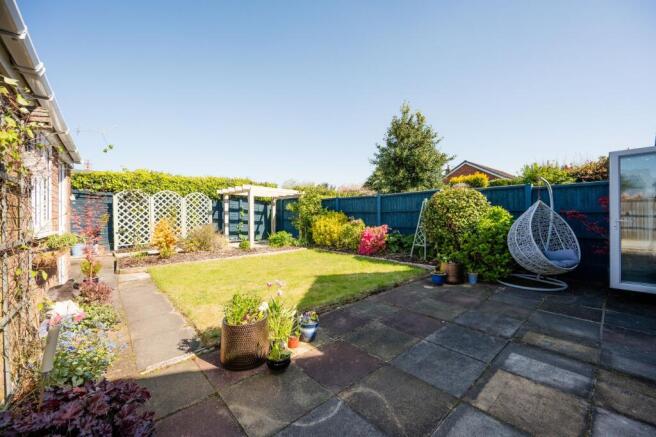 Redgate, Ormskirk, L39 photo 4