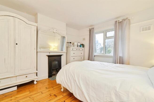 3 bed End of Terrace for sale Image 9