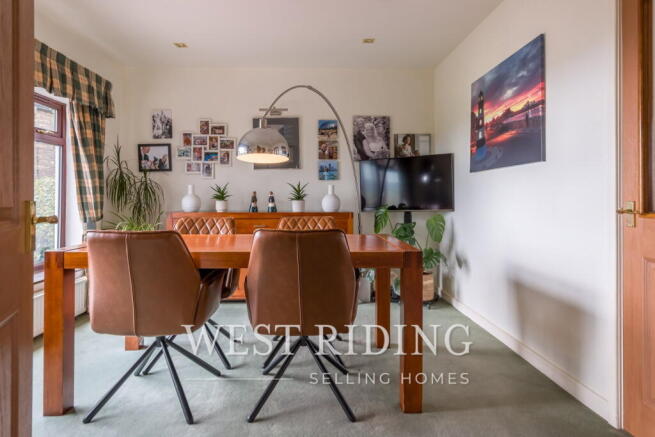 3 bed Detached for sale Image 10