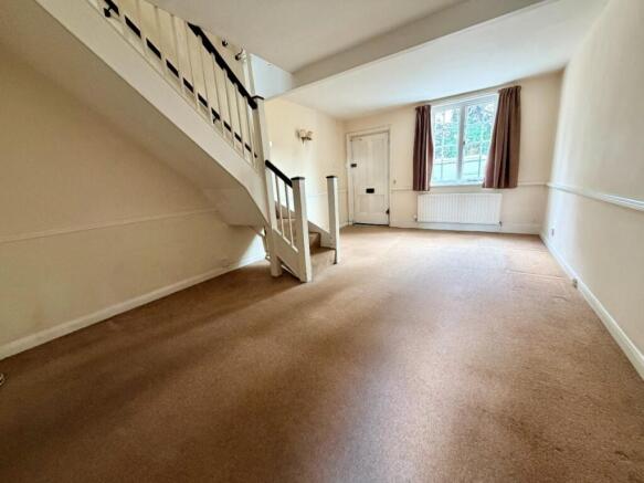 Sitting/Dining Room
