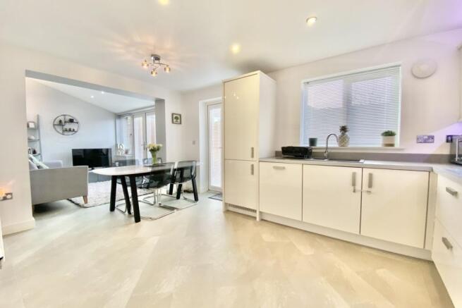 Kitchen/family Room