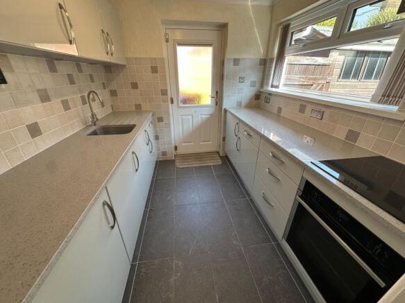 Beautifully Re-Fitted Kitchen