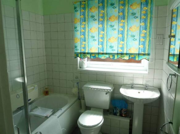 Photo 10