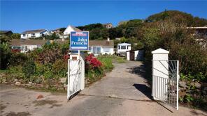 4, Bower Bungalows, C3184 Penally Village Road, Penally, Tenby SA70 7QE