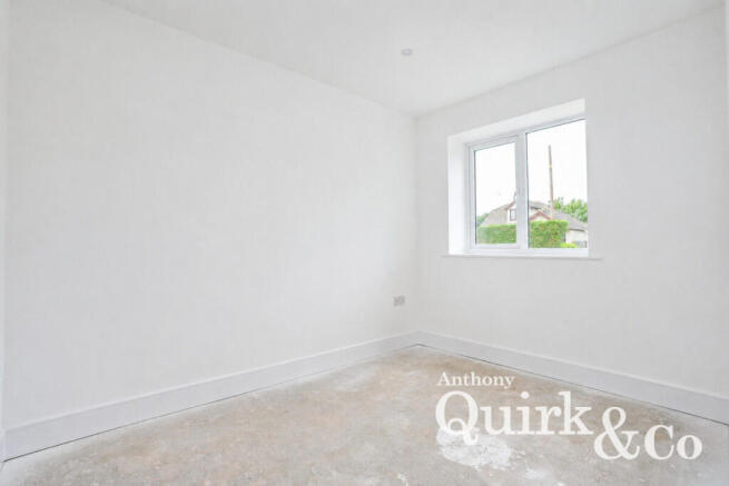 Tudor Road, Canvey Island, SS8 photo 4
