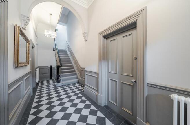 EweMove Harrogate Communal Entrance Hall