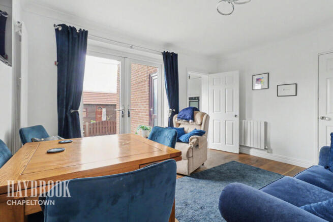 3 bed Semi-Detached for sale Image 8