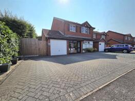 22, Gambier Parry Gardens, Gloucester GL2 9RD