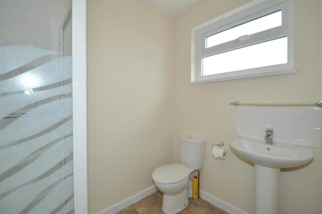 WOLS.HOUSE.SHOWER.jpg