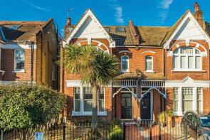 71, Teddington Park, Teddington TW11 8DE