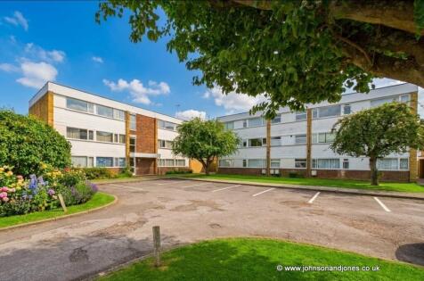 Hazelbank Court, Chertsey, Surrey