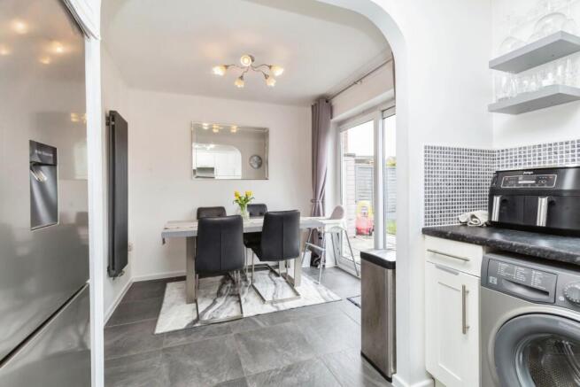 Kitchen/Dining