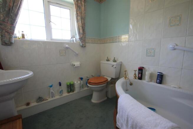 Photo 12