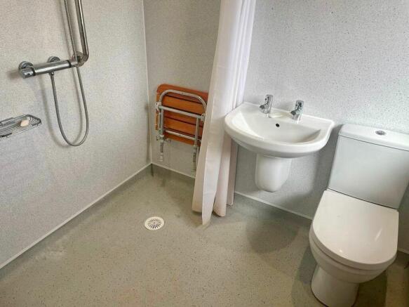 WET ROOM