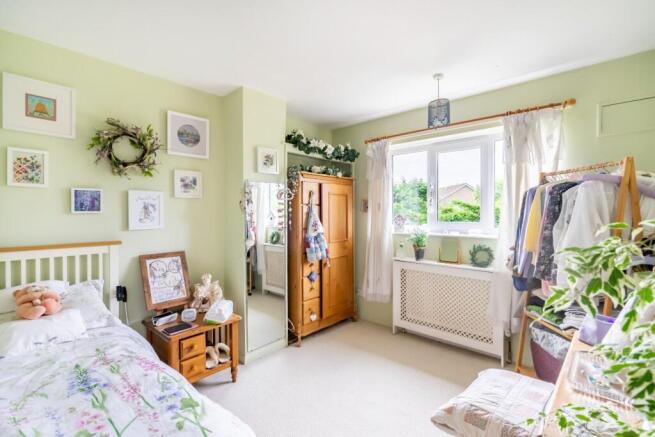 3 bed Semi-Detached for sale Image 11