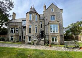 1, Wellwood House, Wellwood Glade, Ryde PO33 4HA