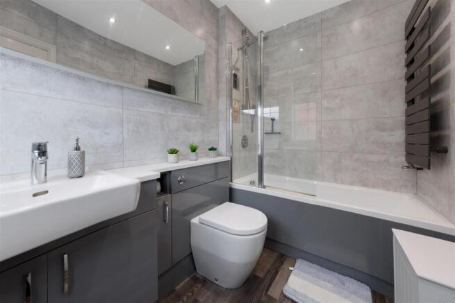 Main Bathroom