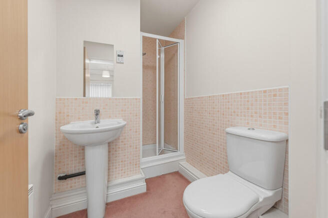 2 bed Apartment for sale Image 6