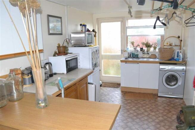 Utility Room/Kitchen