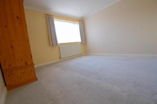 Bedroom 2.jpg