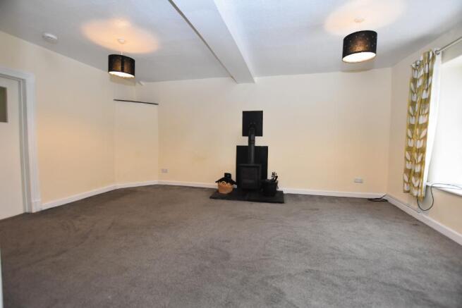 3 bed Cottage to rent Image 4