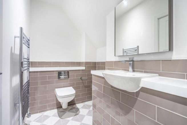 3 bed Town House for sale Image 11