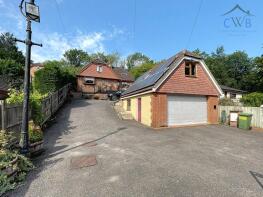 Valley High, Valley Lane, Meopham, Gravesend DA13 0DQ